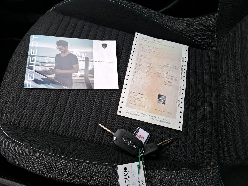 Peugeot 2008 PureTech 100 S&S BVM6 Style 2021