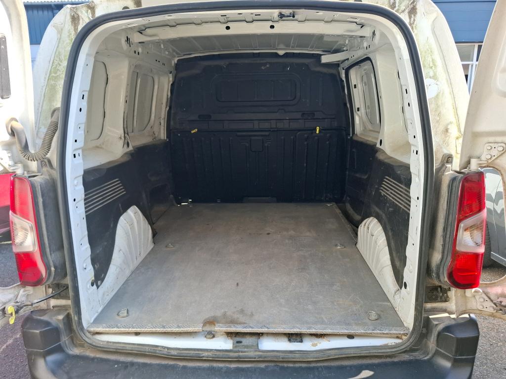 Peugeot PARTNER FOURGON STANDARD 650 KG BLUEHDI 100 S&S BVM5 PREMIUM 2021