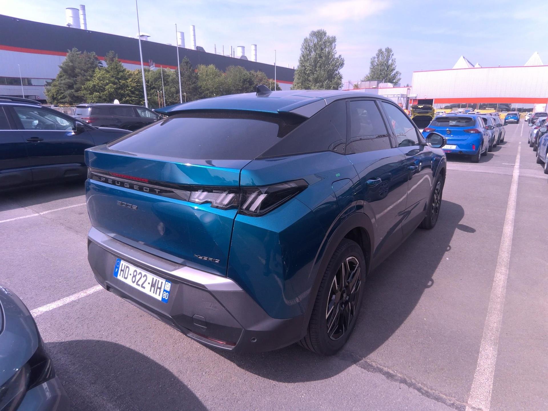 Peugeot 3008 Hybrid 145 e-DCS6 Allure 2025