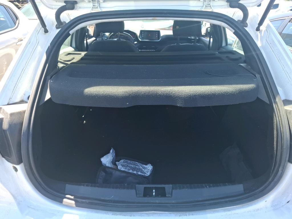 Peugeot 208 BLUEHDI 100 S&S BVM6 PREMIUM PACK 2021