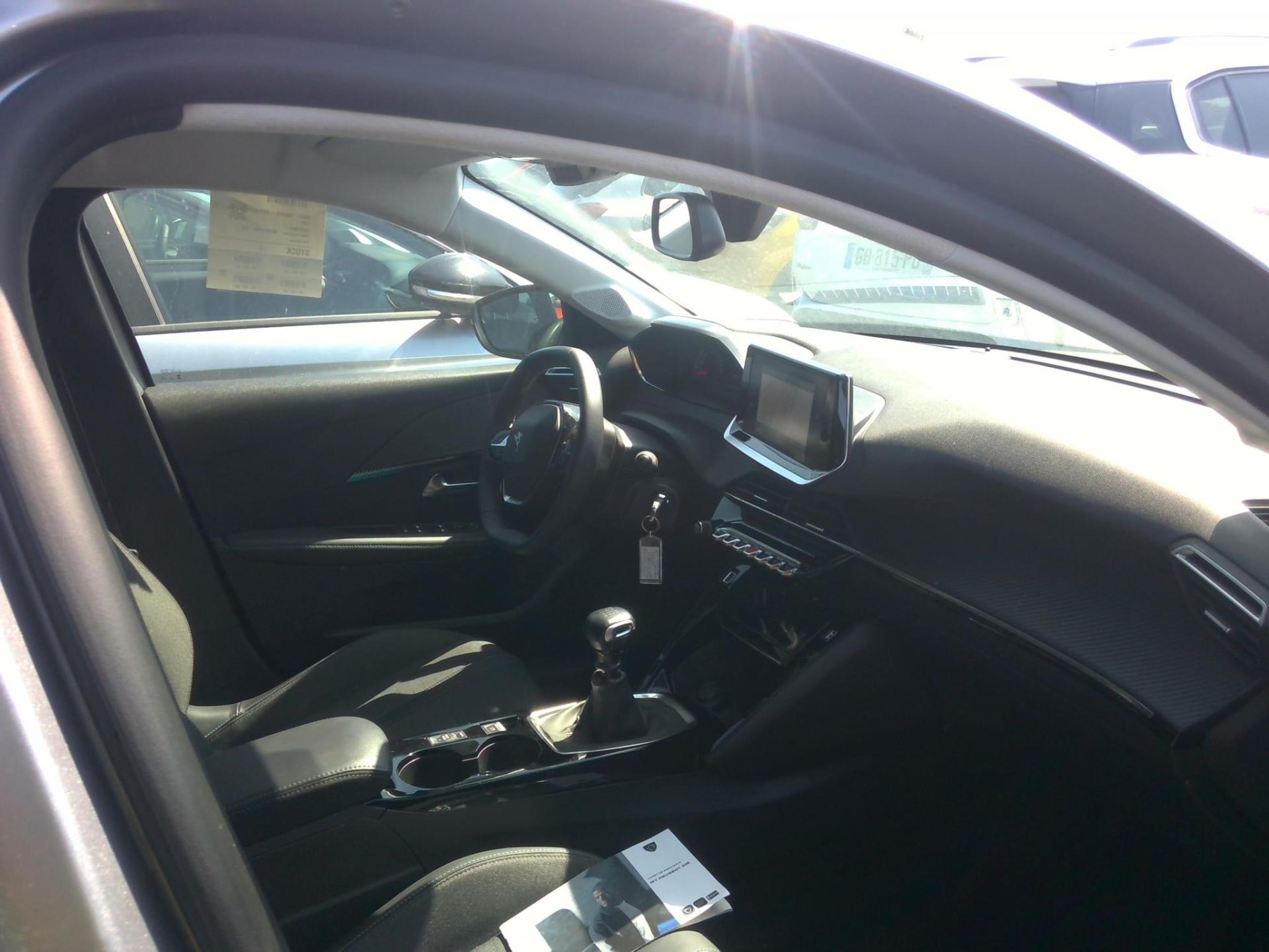 Peugeot 208 BlueHDi 100 S&S BVM6 Allure 2023