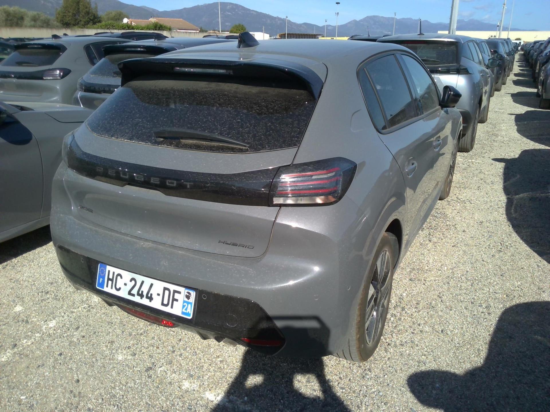 Peugeot 208 Hybrid 100 e-DCS6 Allure 2025