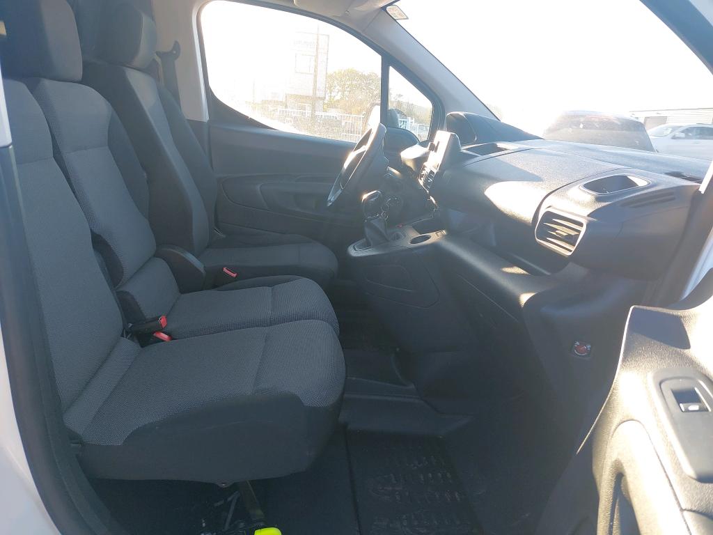 Peugeot PARTNER FOURGON STANDARD 650 KG BLUEHDI 100 S&S BVM5 PREMIUM 2019
