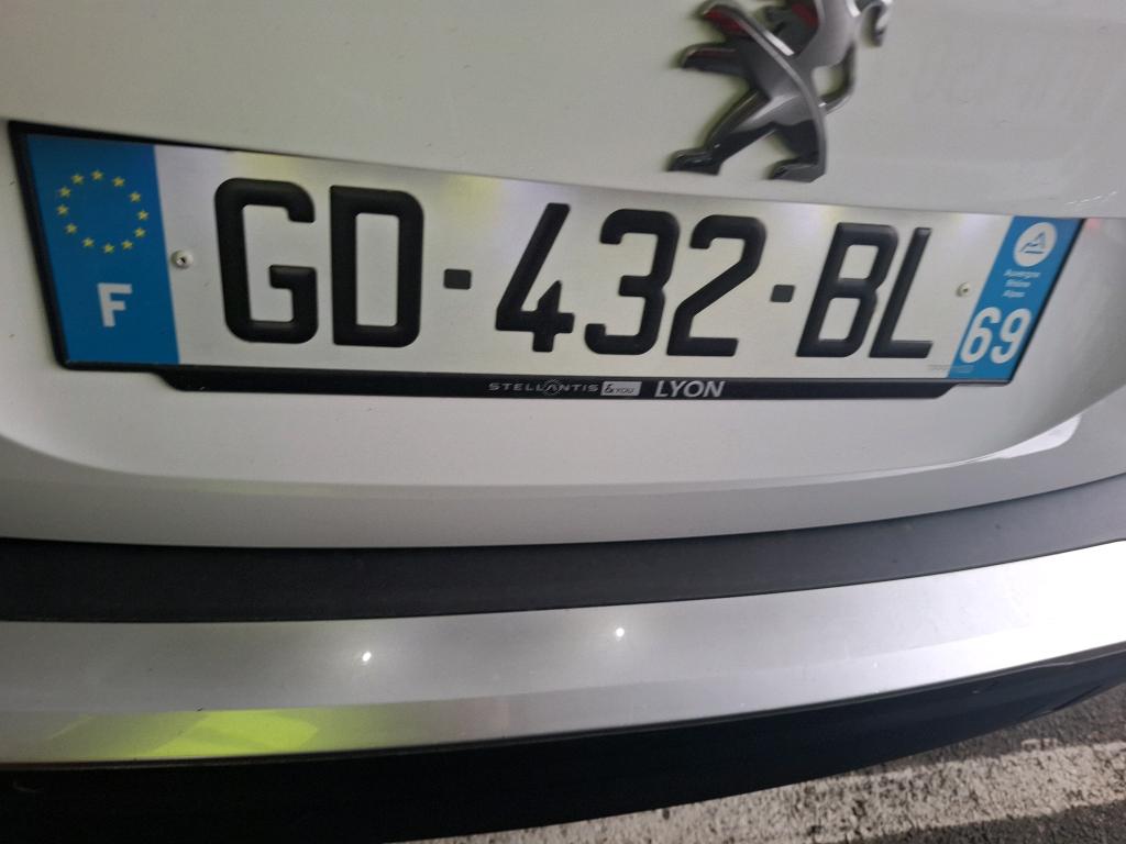 Peugeot 2008 BlueHDi 110 S&S BVM6 Active Business 2021