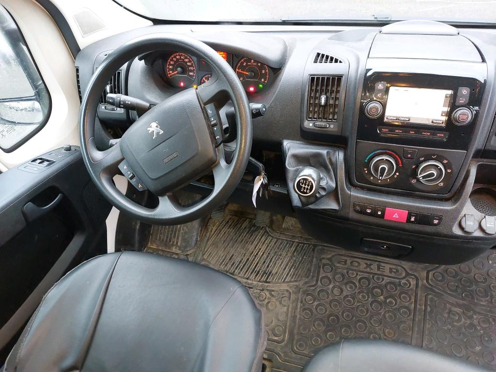 Peugeot BOXER TOLE 335 L2H2 BLUEHDI 120 S&S ASPHALT 2020