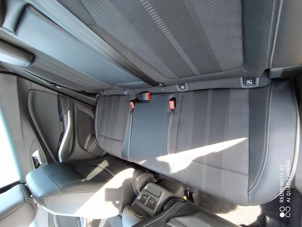 Foto Opel Grandland 10