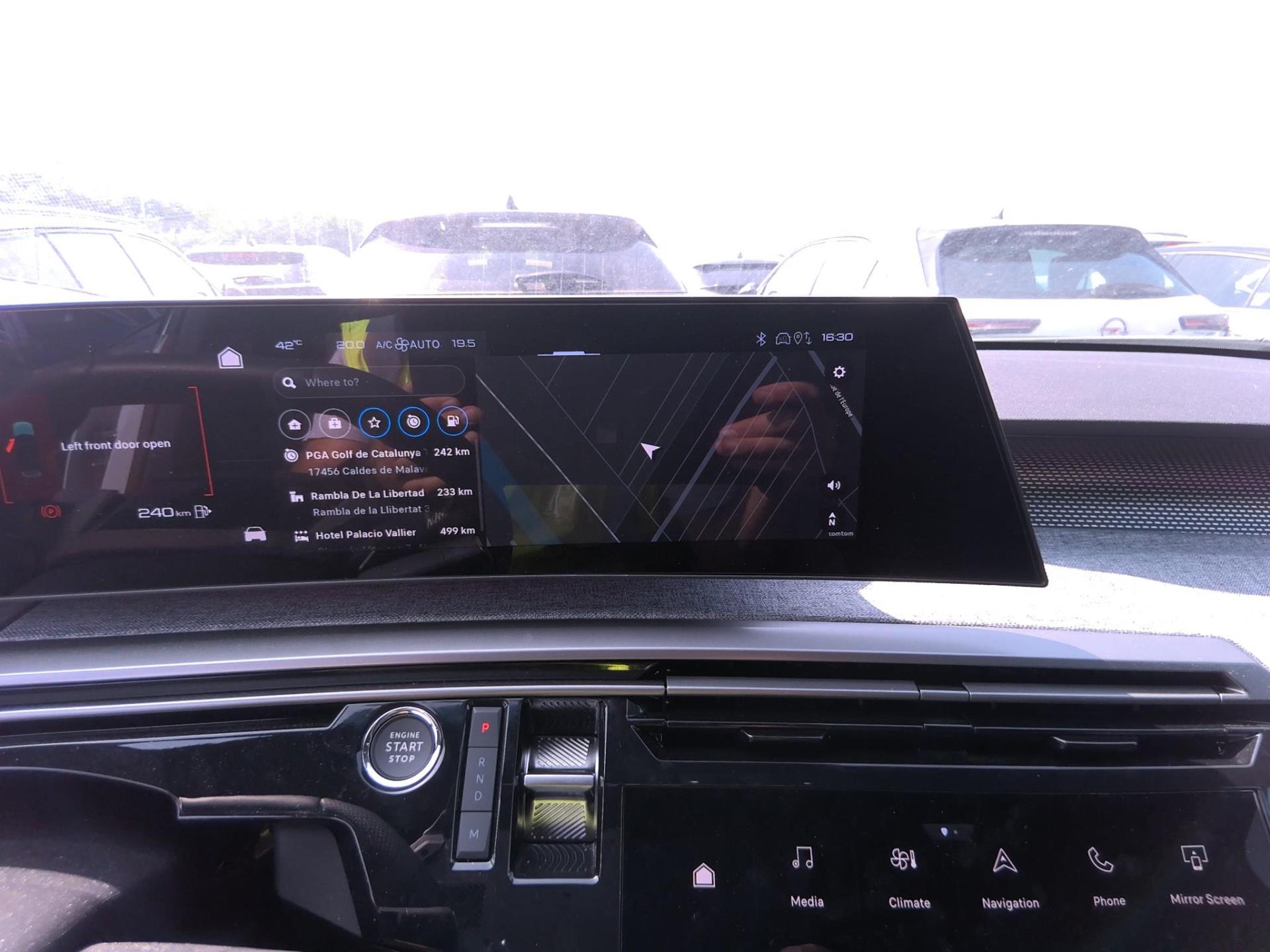 Peugeot 3008 Hybrid 136 e-DCS6 GT 2025