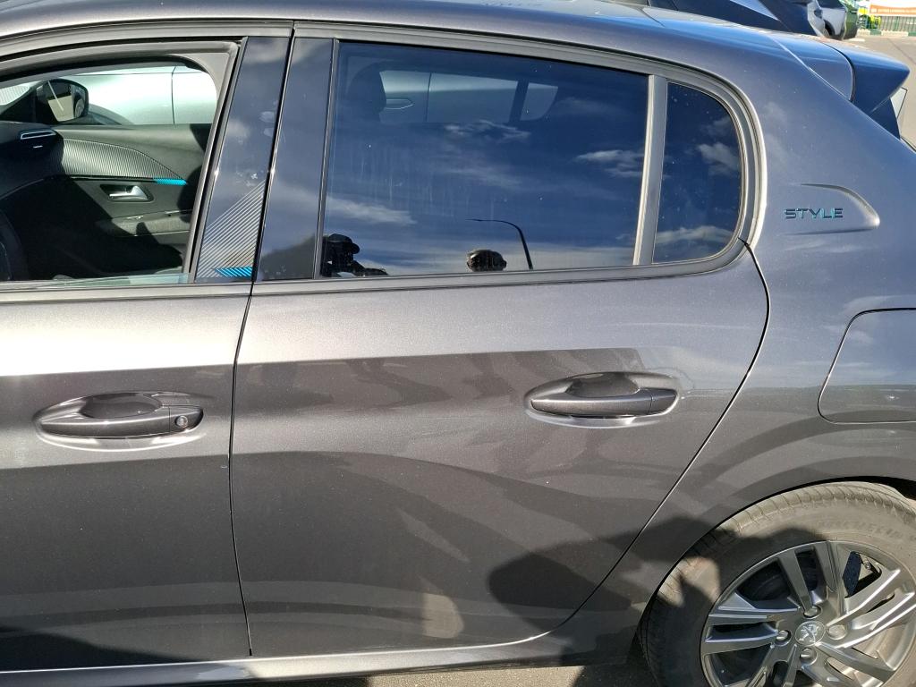 Peugeot 208 PureTech 75 S&S BVM5 Style 2022