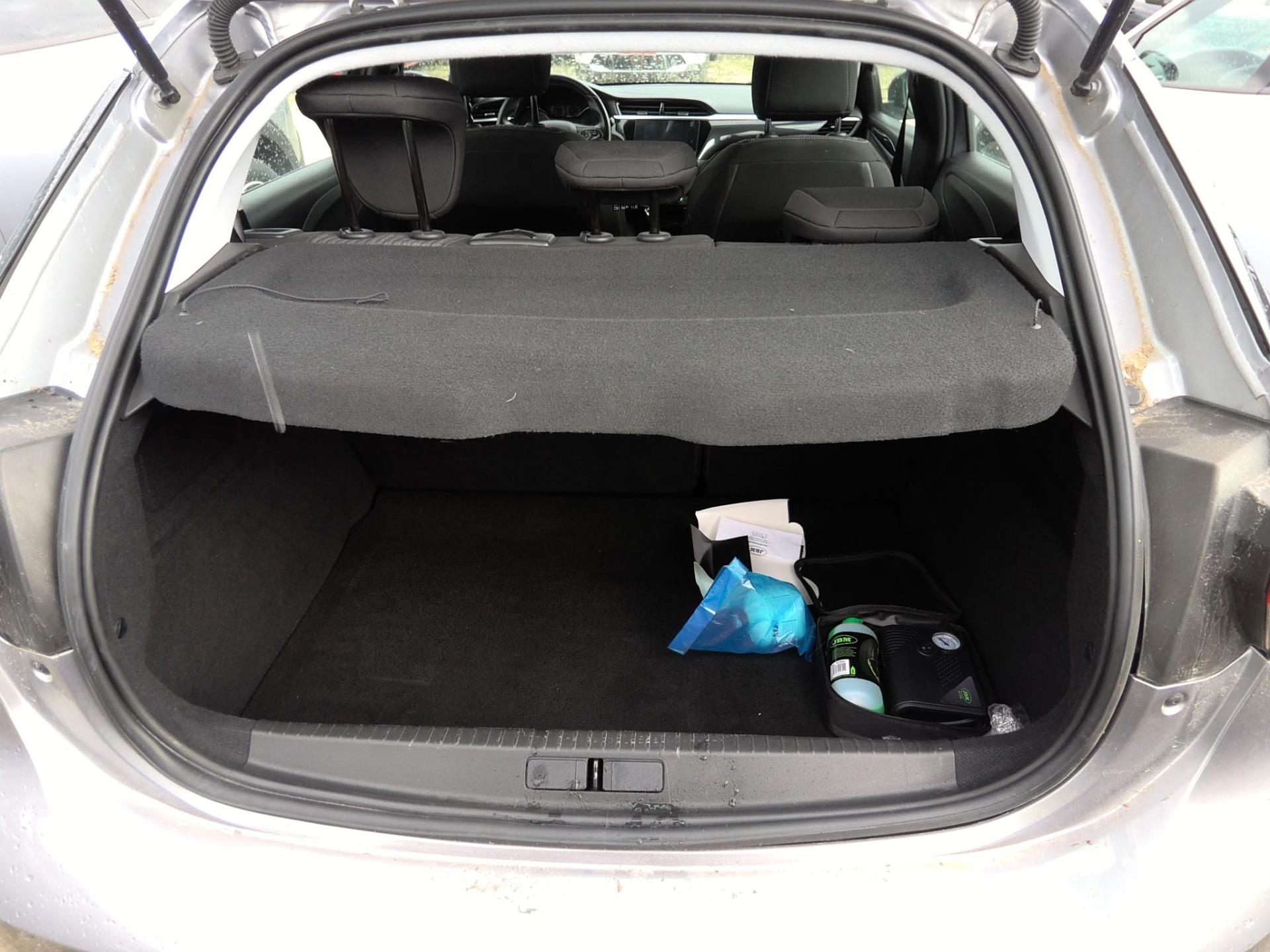 Opel Corsa 1.2 75 ch BVM5 Elegance Business 2022