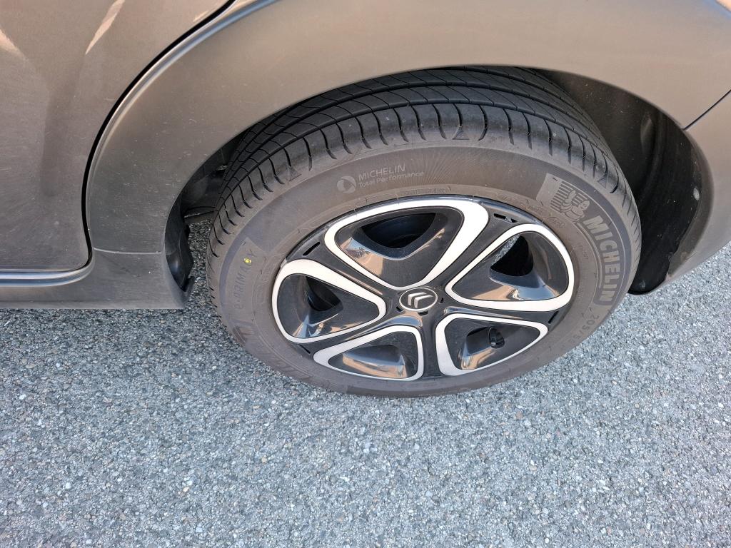 Citroen C3 PureTech 83 ch BVM5 You 2024