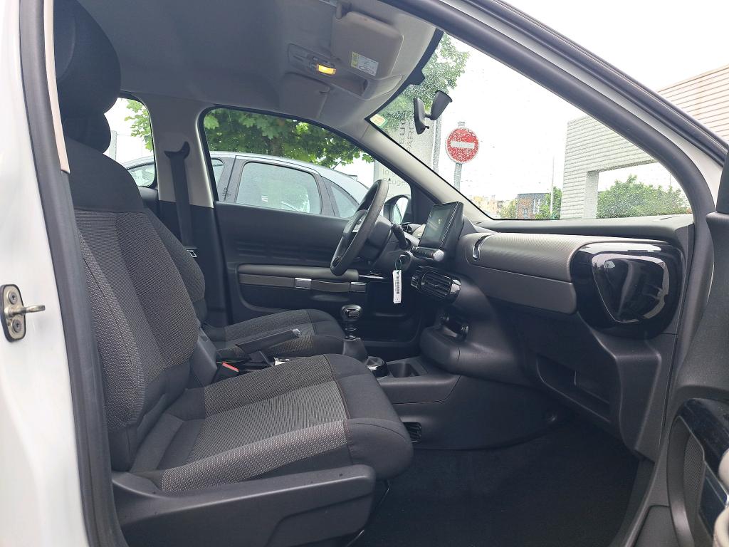 Citroen C4 CACTUS SOCIETE BLUEHDI 100 S&S BVM6 LIVE 2019