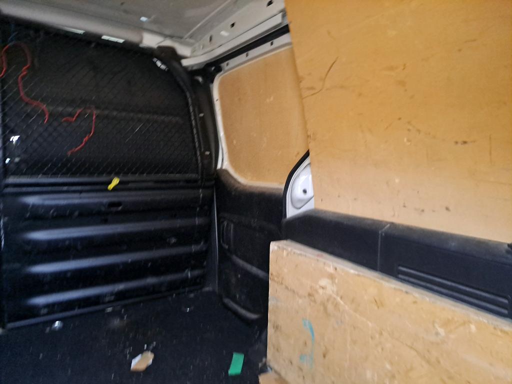 Peugeot PARTNER FOURGON STANDARD 1.6 BLUEHDI 75 BVM5 PREMIUM PACK 2018