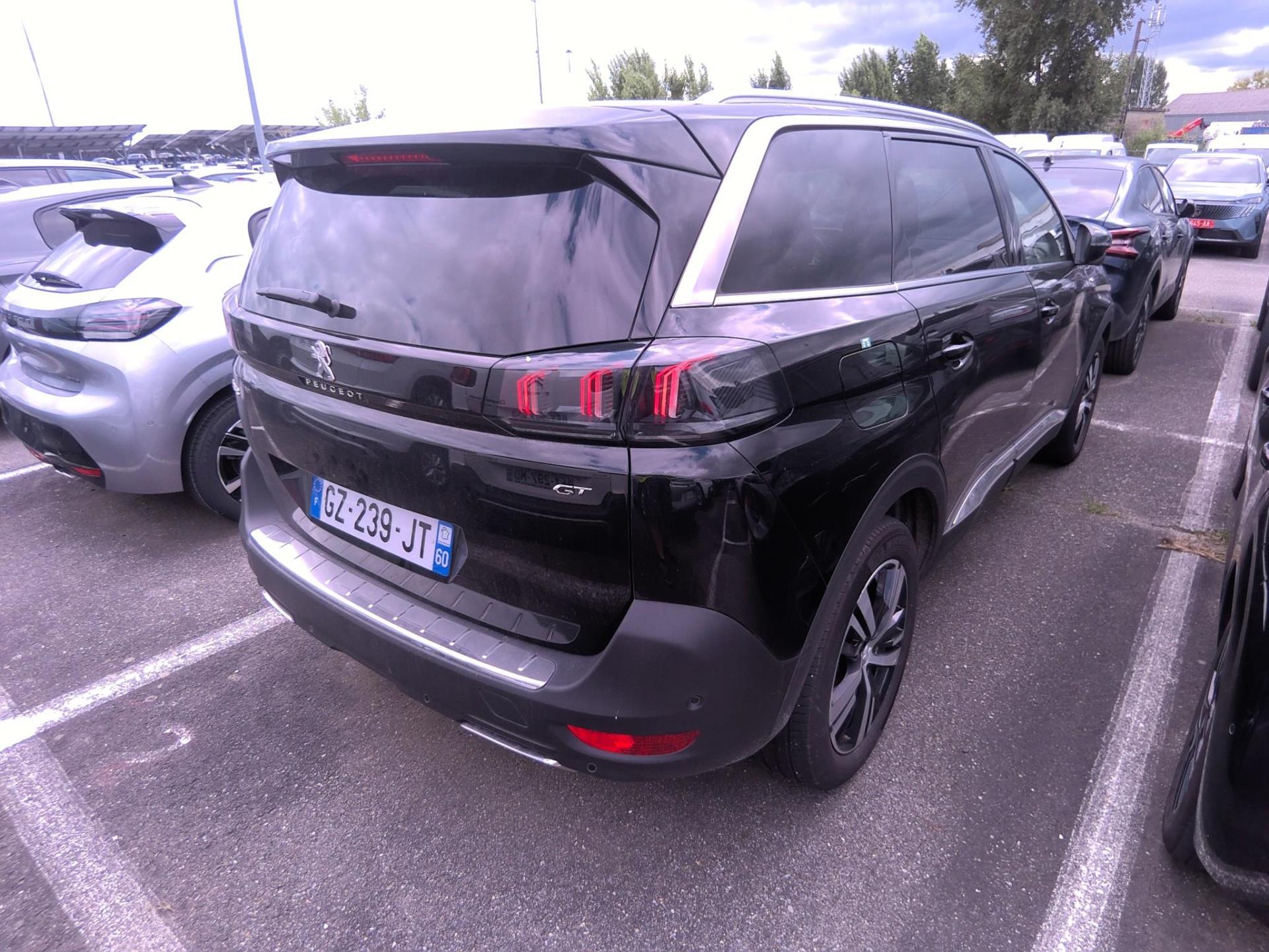 Peugeot 5008 Hybrid 136 e-DCS6 GT 2024