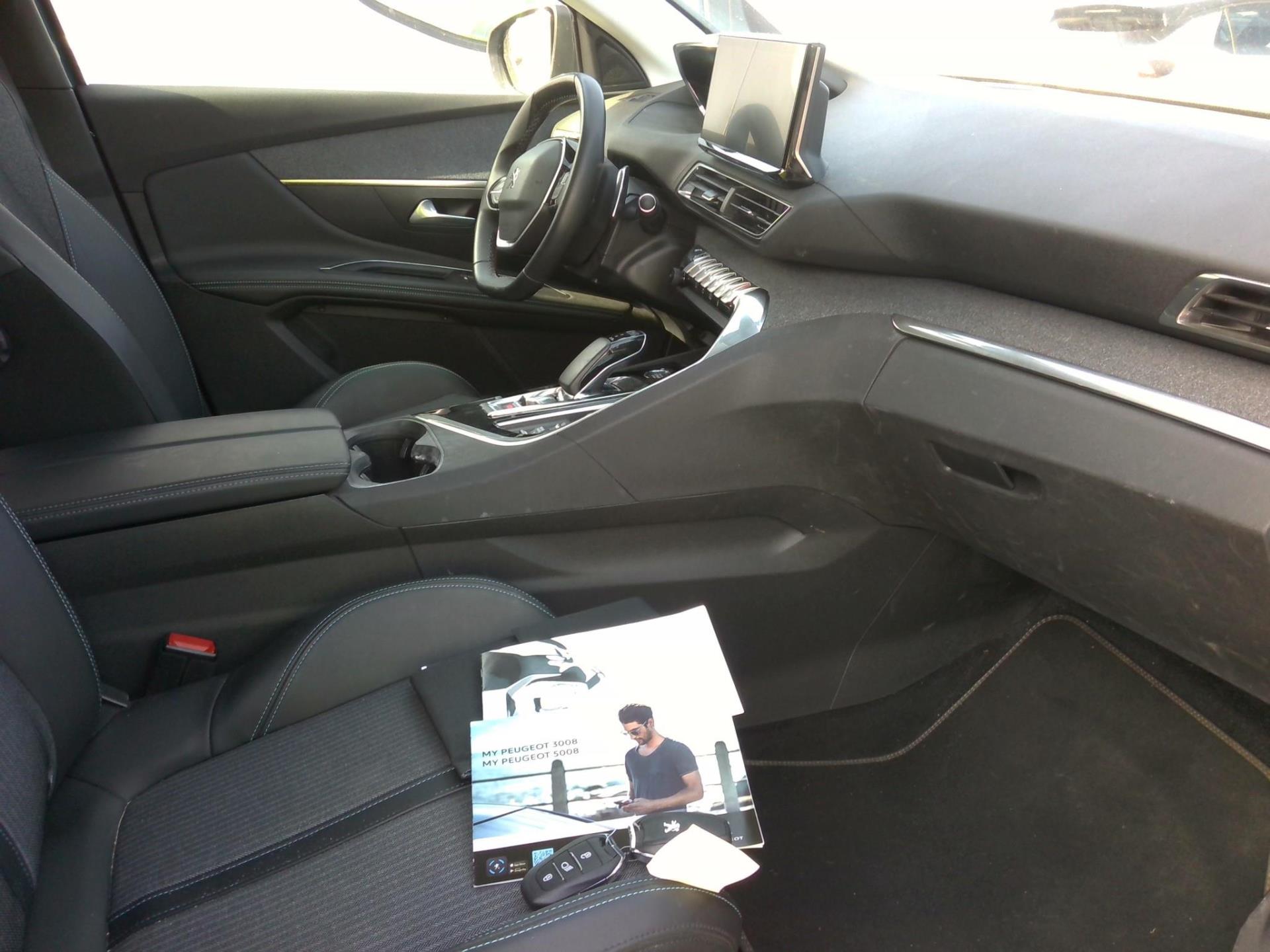 Peugeot 3008 Hybrid 225 e-EAT8 Allure Pack 2022