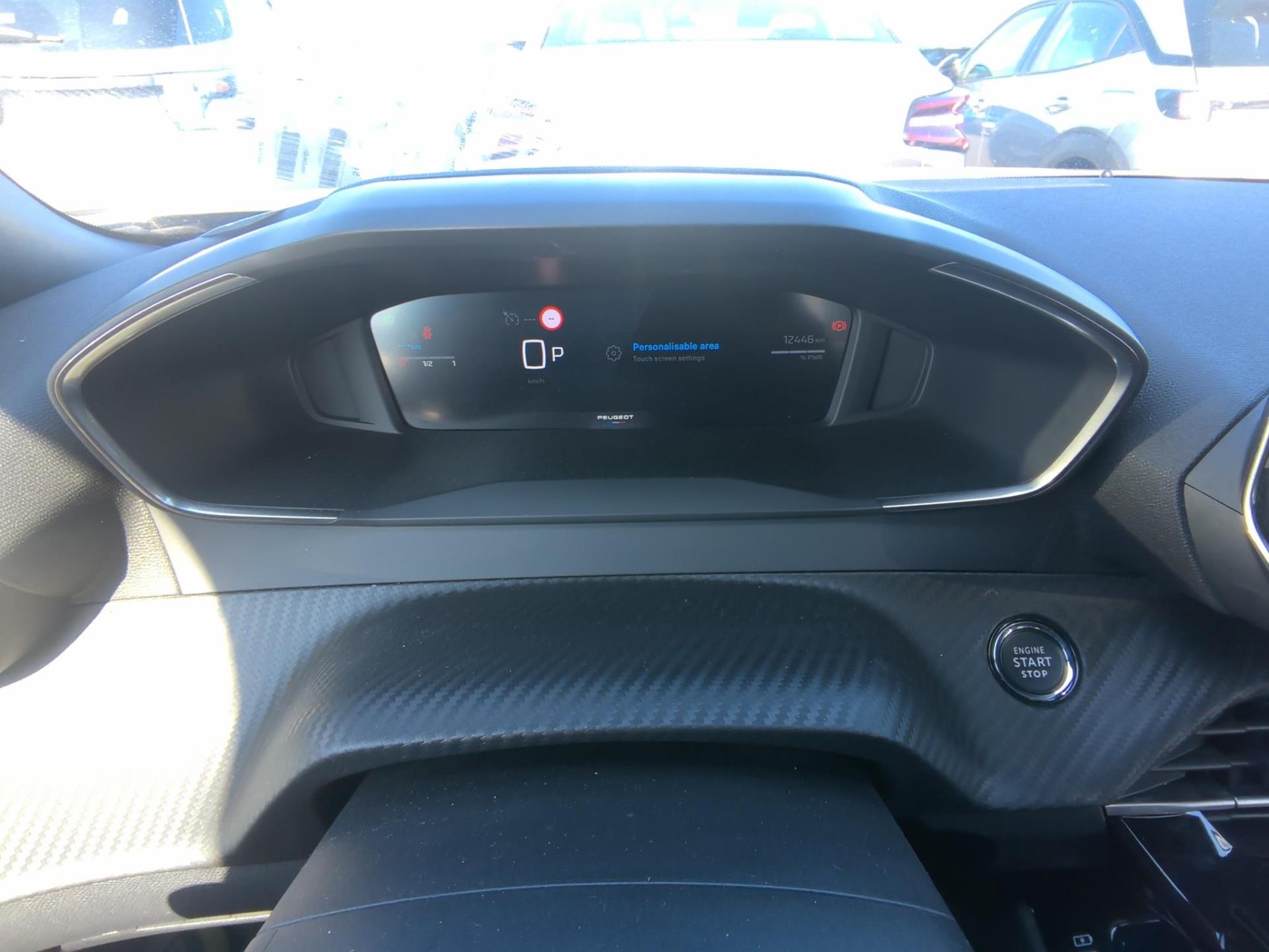 Peugeot 2008 Hybrid 145 ch e-DCS6 Allure 2026