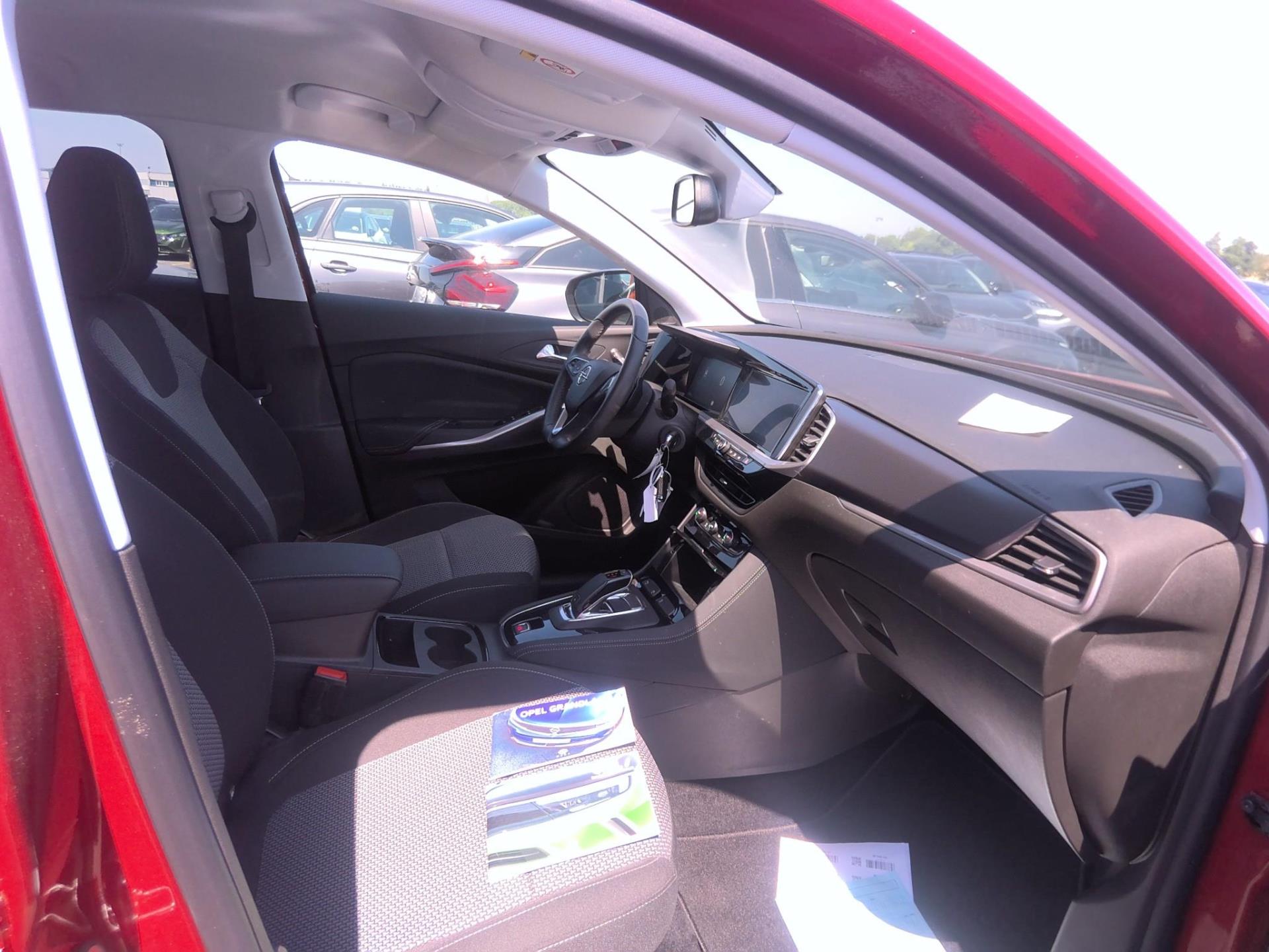 Opel Grandland 1.2 Turbo 130 ch BVA8 Design & Tech 2023