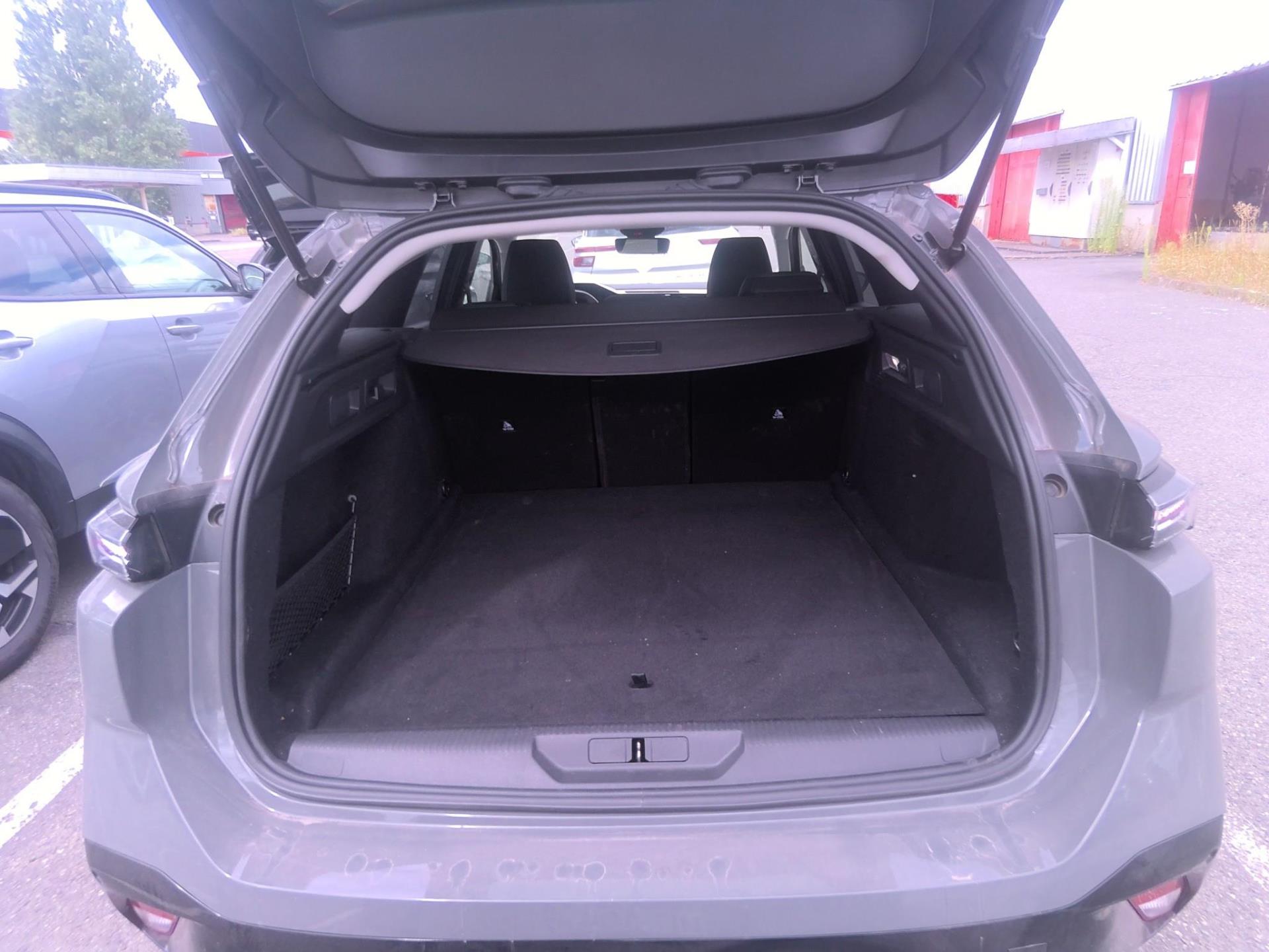 Peugeot 308 SW Hybrid 145 e-DCS6 Allure 2025