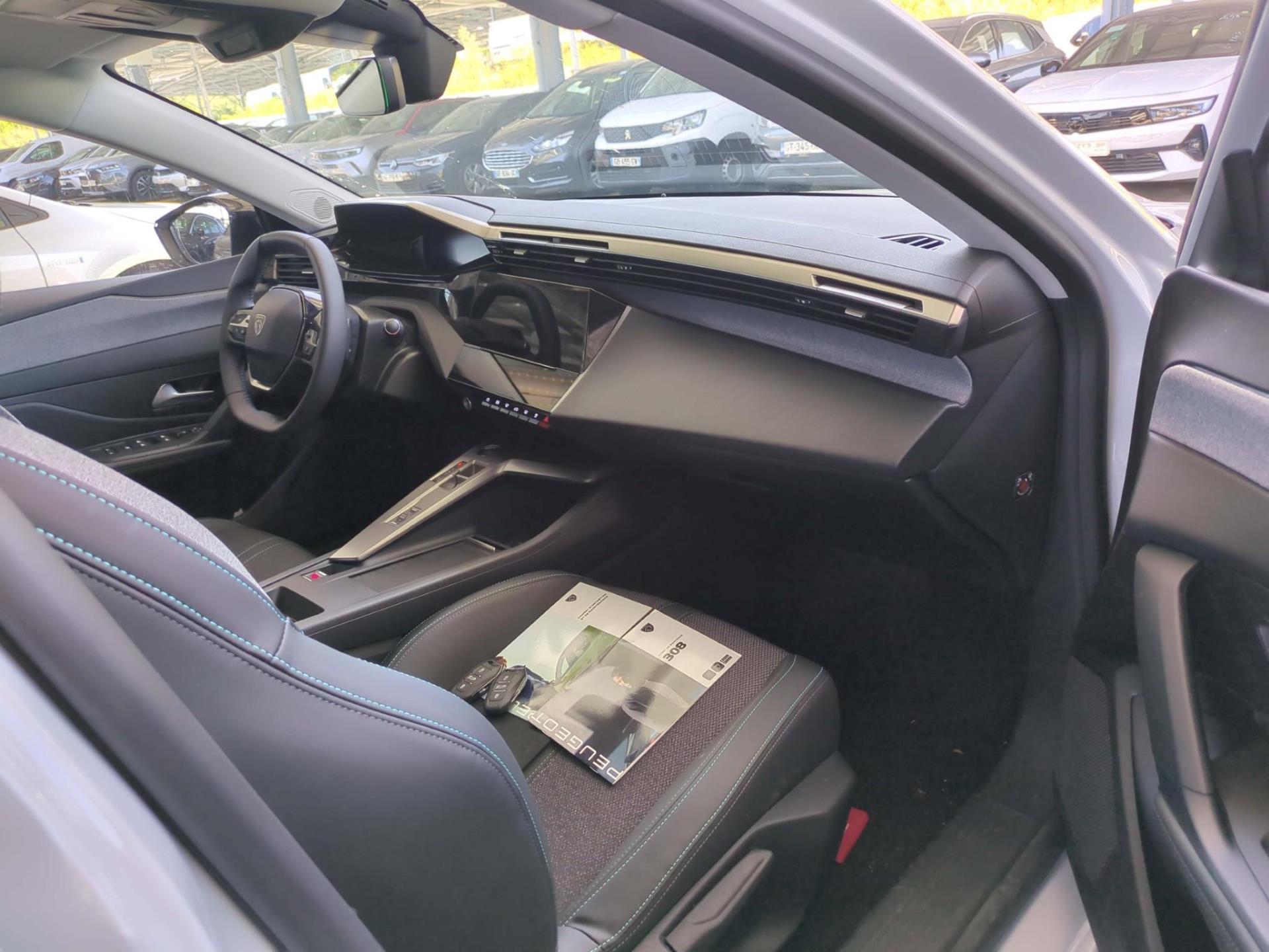 Peugeot 308 SW BlueHDi 130ch S&S EAT8 Allure 2025