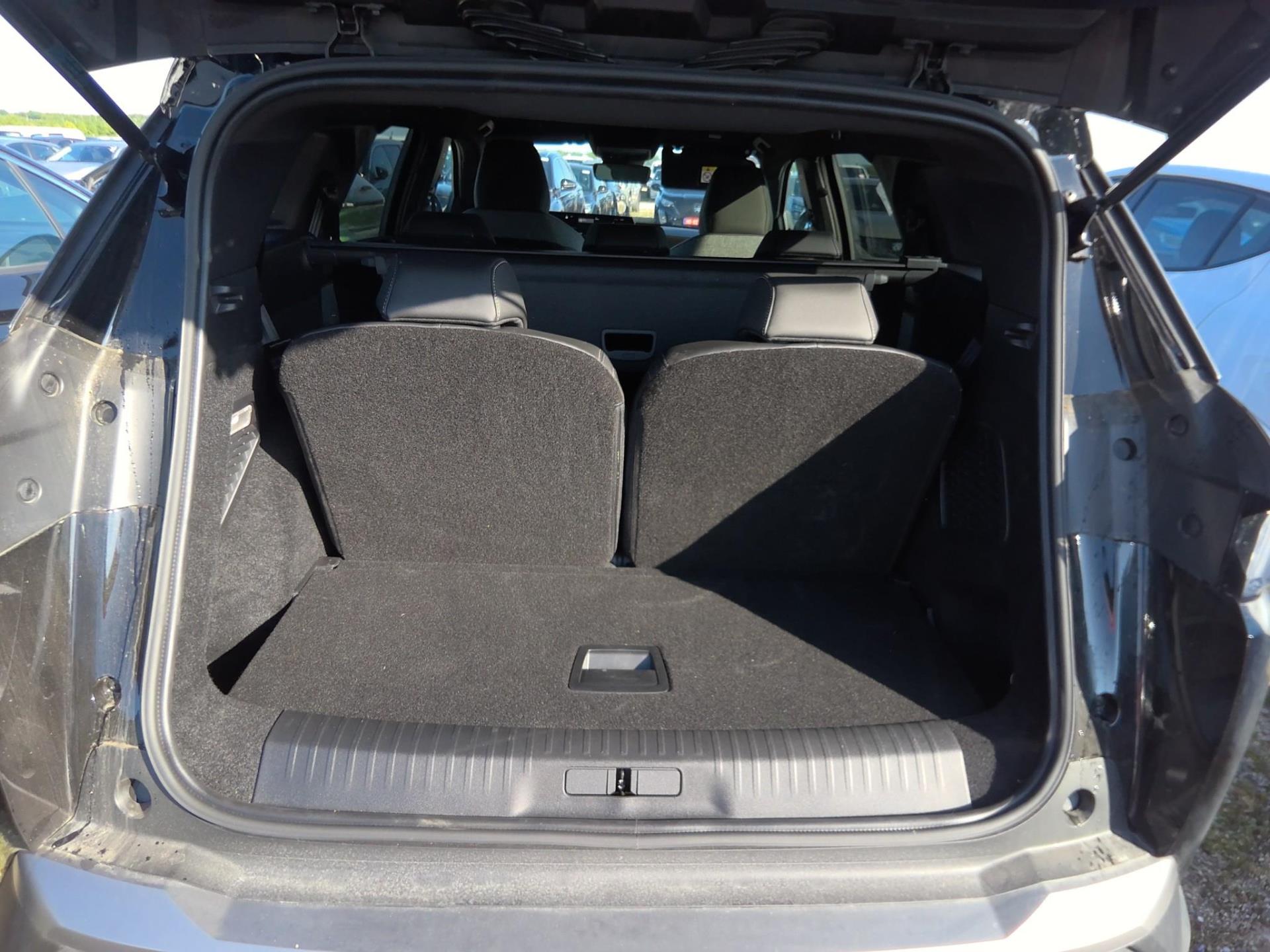 Peugeot 5008 Hybrid 136 e-DCS6 Allure 2025
