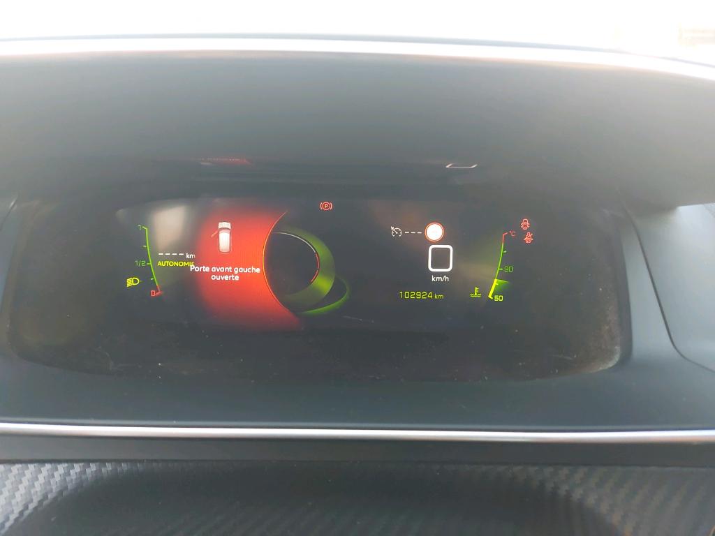 Peugeot 208 BlueHDi 100 S&S BVM6 GT 2021