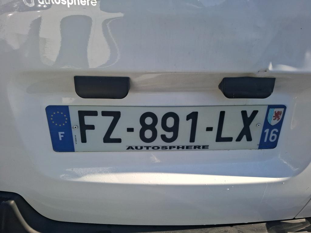 Peugeot EXPERT FGN TOLE COMPACT BLUEHDI 100 S&S BVM6 PREMIUM 2021