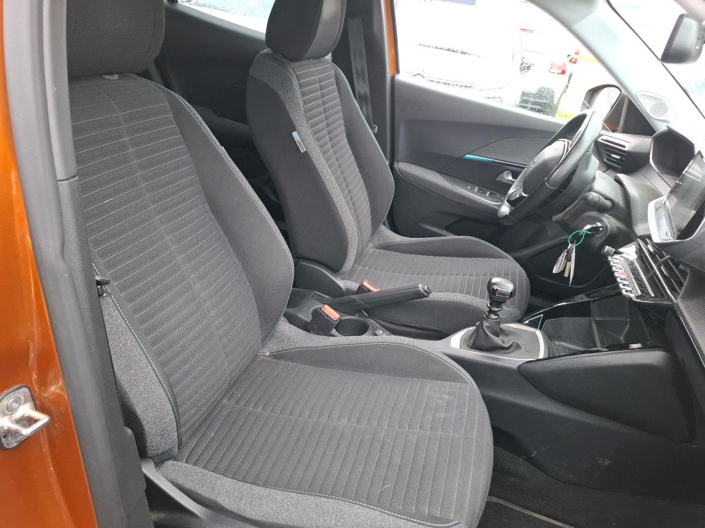 Peugeot 2008 PureTech 100 S&S BVM6 Style 2021