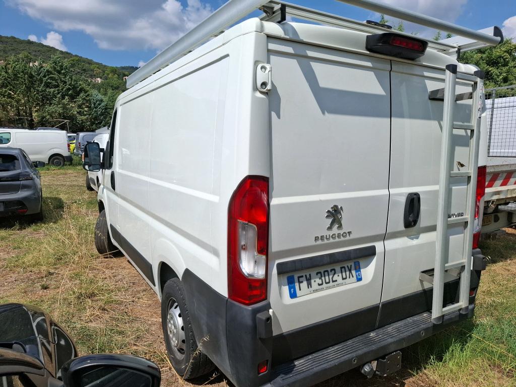 Peugeot BOXER TOLE 330 L1H1 BLUEHDI 120 S&S ASPHALT 2020