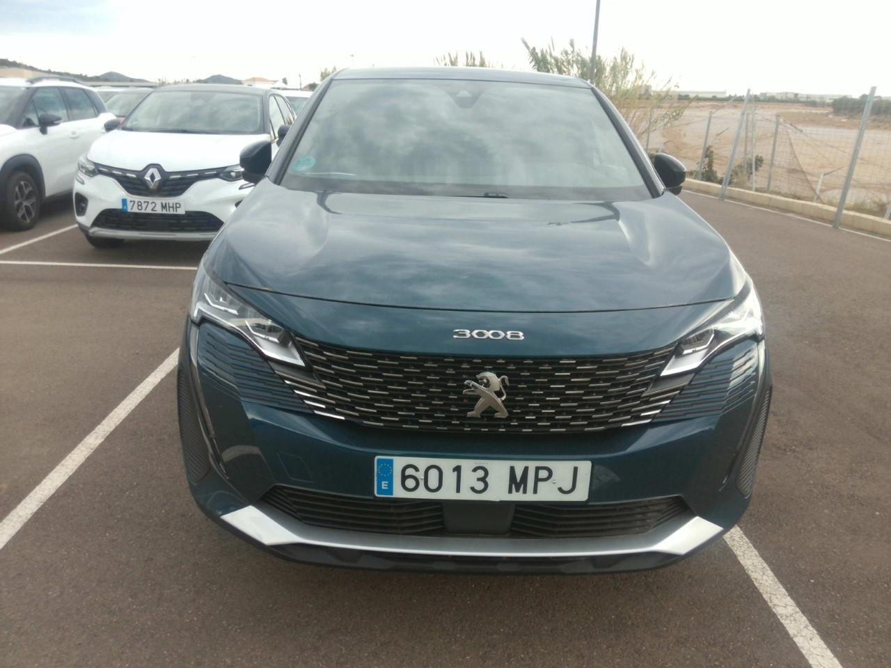 Peugeot 3008 3008 Allure Pack Gasolina 130 S&S 6 Vel. MAN