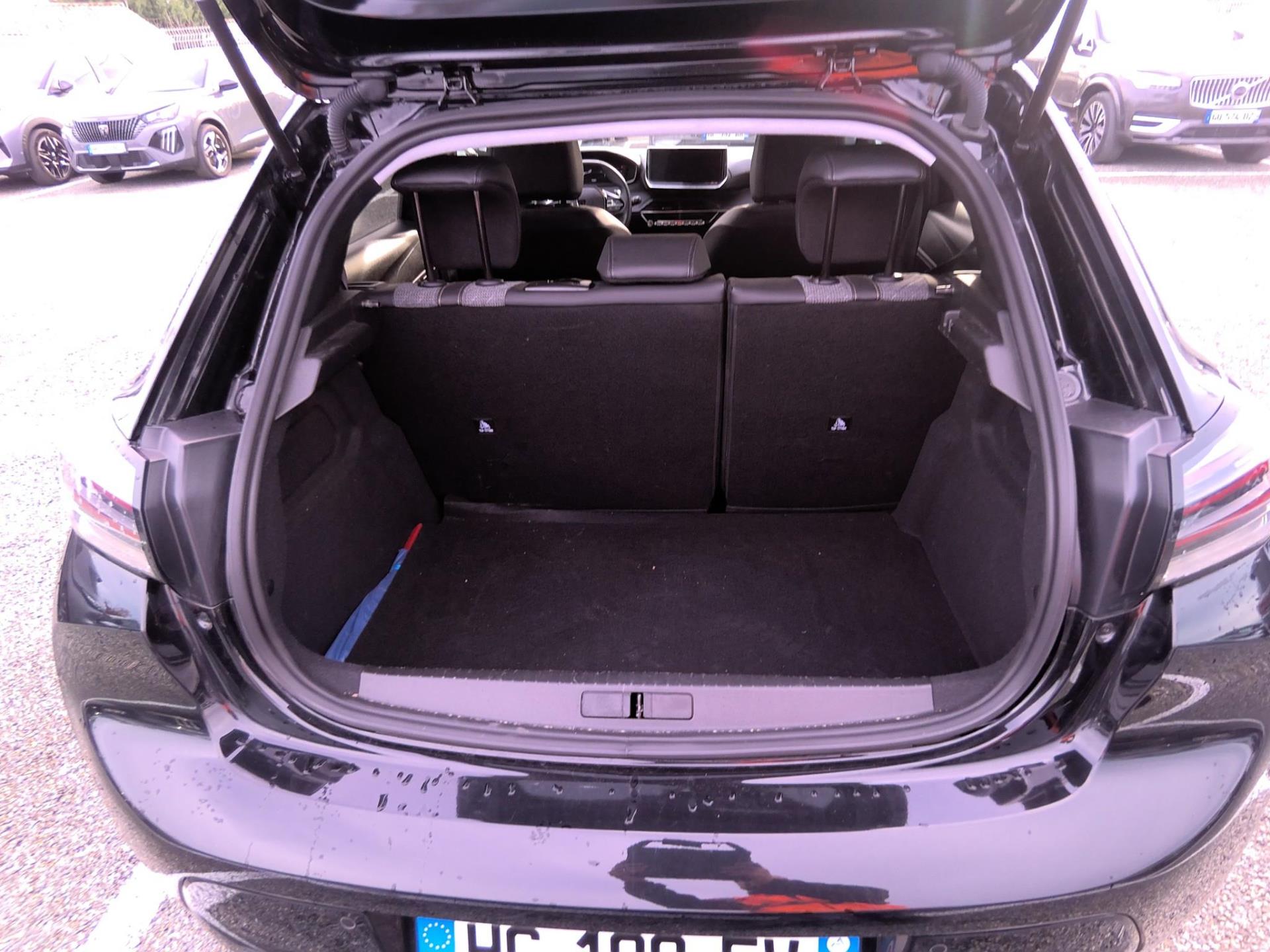 Peugeot 208 Hybrid 100 e-DCS6 Allure 2025