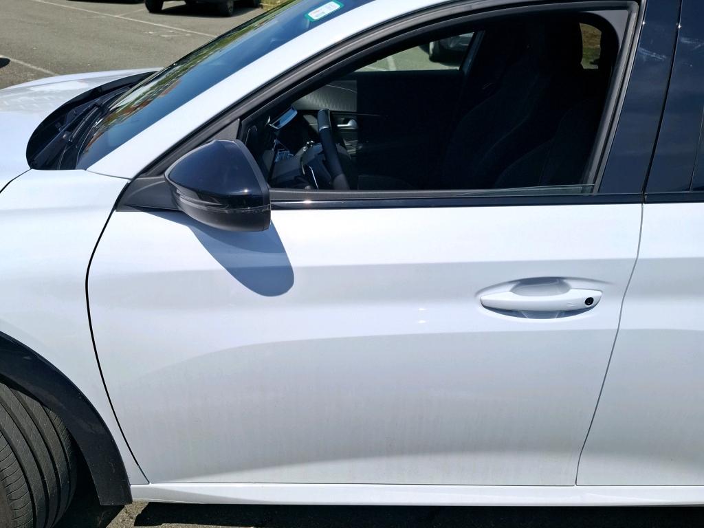 Peugeot 208 Hybrid 145 ch e-DCS6 GT 2025