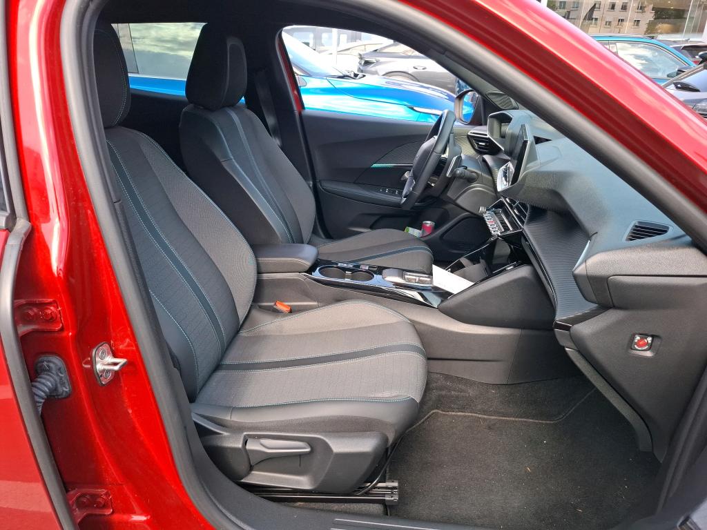 Peugeot 2008 BlueHDi 130 S&S EAT8 Allure Pack 2023