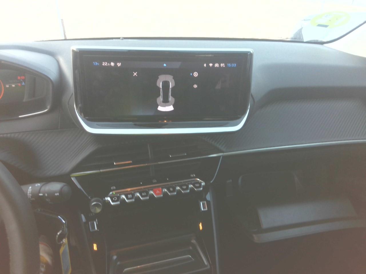Foto Peugeot 208 18