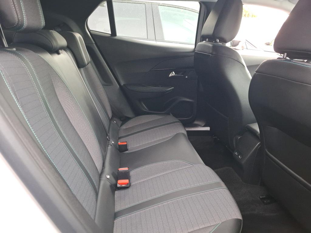 Peugeot 2008 PureTech 100 S&S BVM6 Allure 2021
