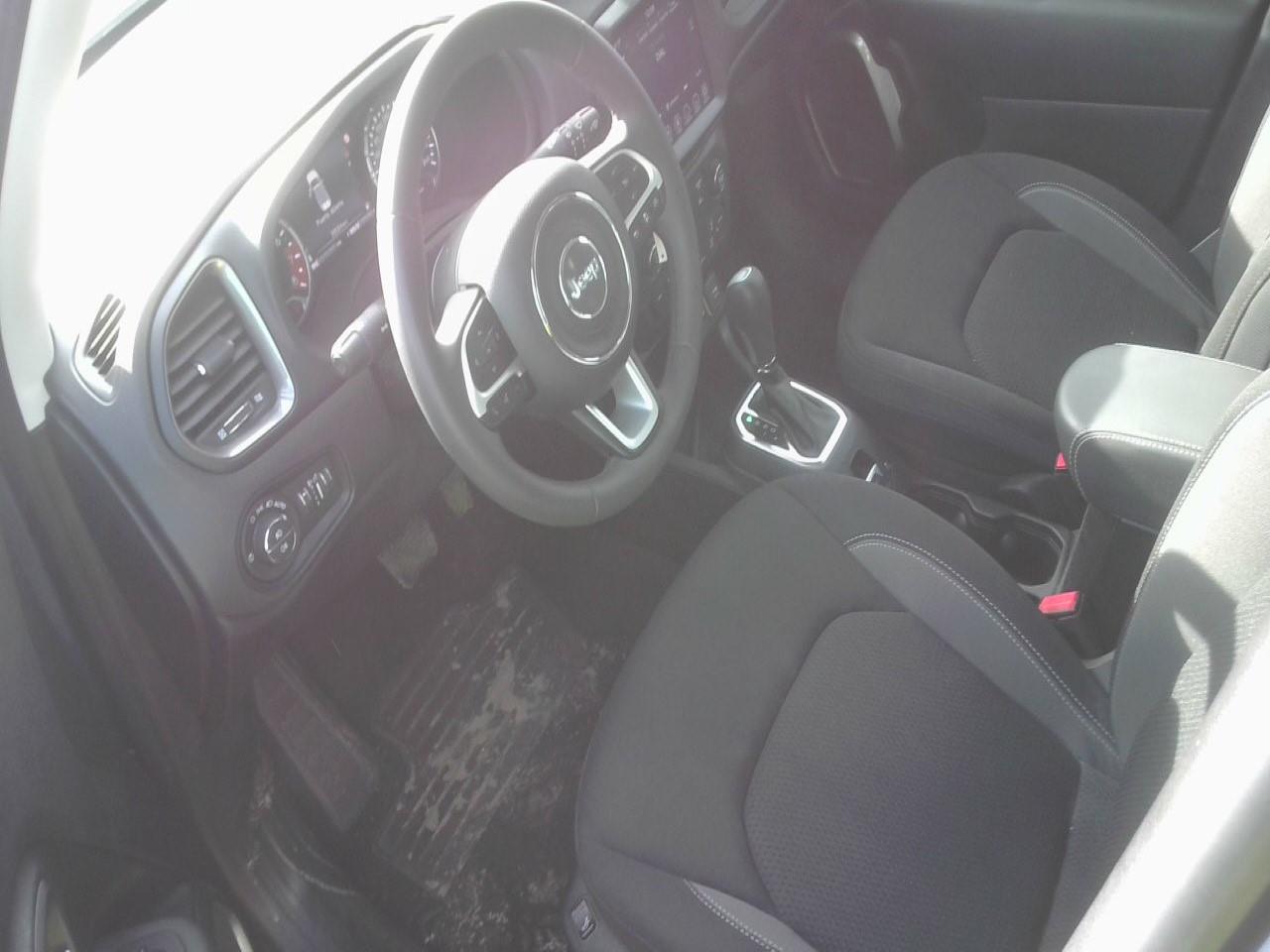 Foto Jeep Renegade 4
