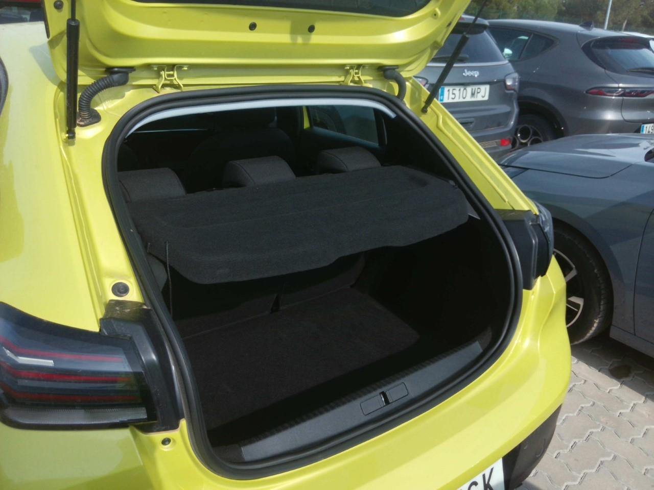 Foto Peugeot 208 8