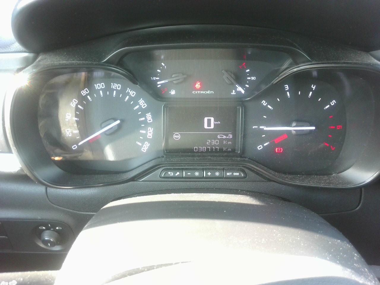 Foto Citroën C3 Aircross 5