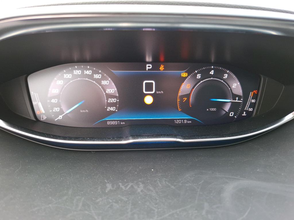 Peugeot 3008 Puretech 130ch S&S EAT8 Active Business 2021