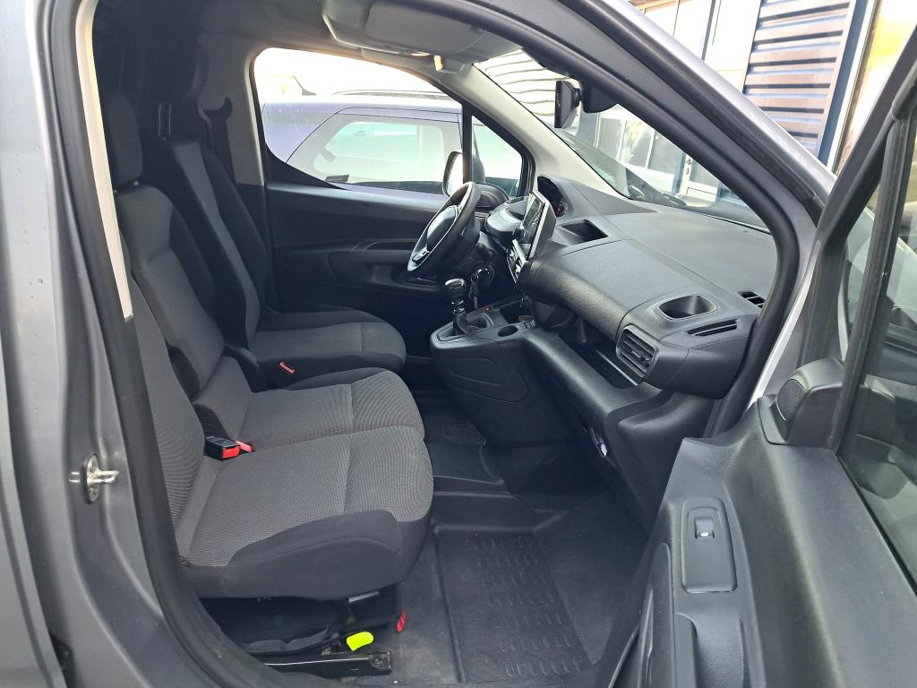 Peugeot PARTNER FOURGON STANDARD 650 KG BLUEHDI 130 S&S BVM6 PREMIUM 2020