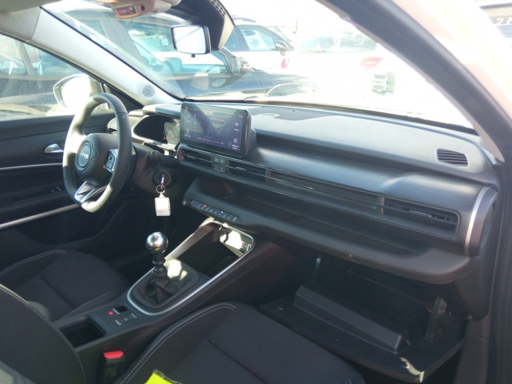 Foto Jeep AVENGER 8