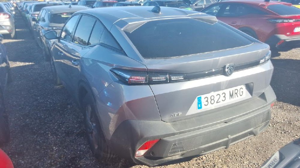 Foto Peugeot 408 12