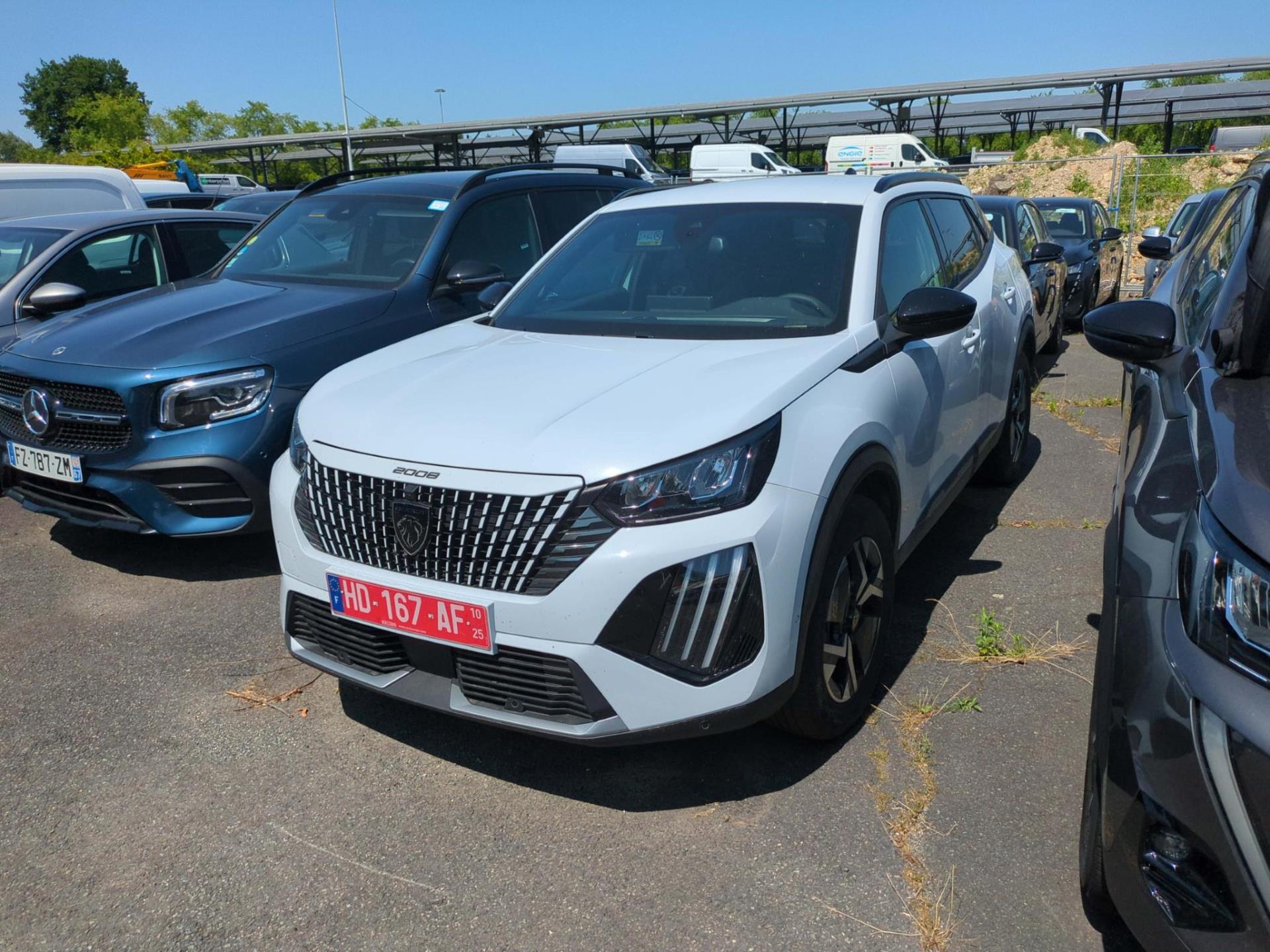 Peugeot 2008 Hybrid 136 e-DCS6 Allure 2025