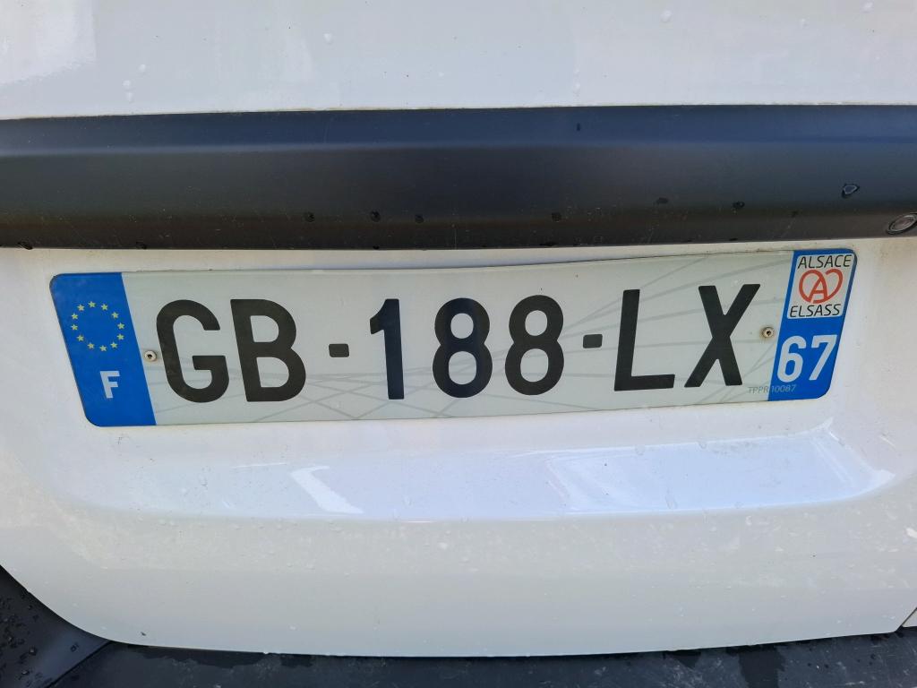 Peugeot EXPERT FGN TOLE LONG 2.0  BLUEHDI 120 S&S EAT8 ASPHALT 2021