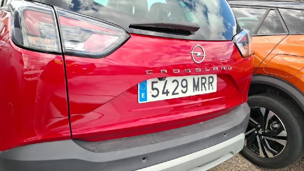 Opel CrossLand Crossland Elegance Pack 1.2 GAS MT6 S/S 110cv (81Kw)