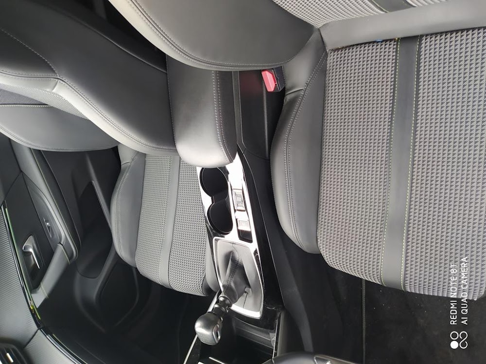 Foto Peugeot 2008 15