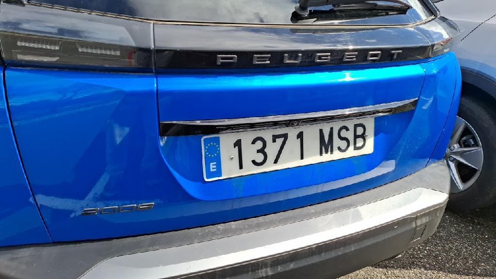 Peugeot 2008 Nuevo 2008 Allure Gasolina 100 S&S 6 Vel. MAN