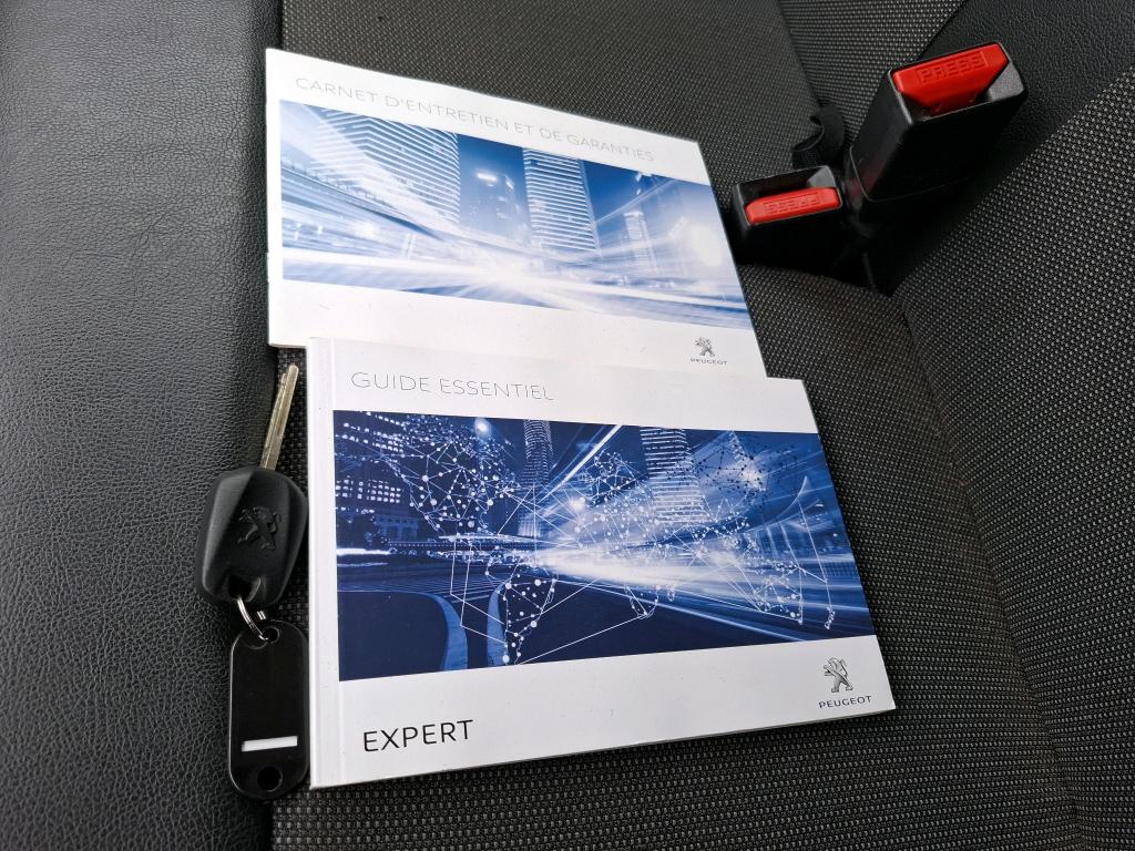 Peugeot EXPERT FGN TOLE STANDARD 2.0  BLUEHDI 120 S&S BVM6 PREMIUM 2018