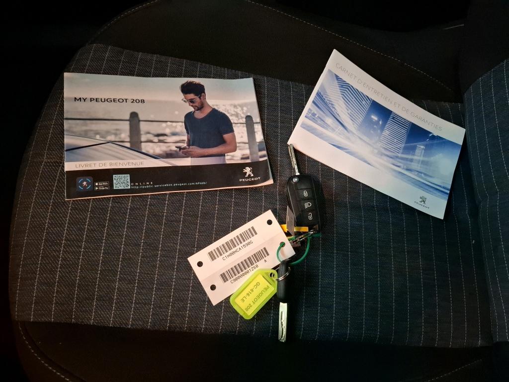 Peugeot 208 BLUEHDI 100 S&S BVM6 PREMIUM PACK 2021