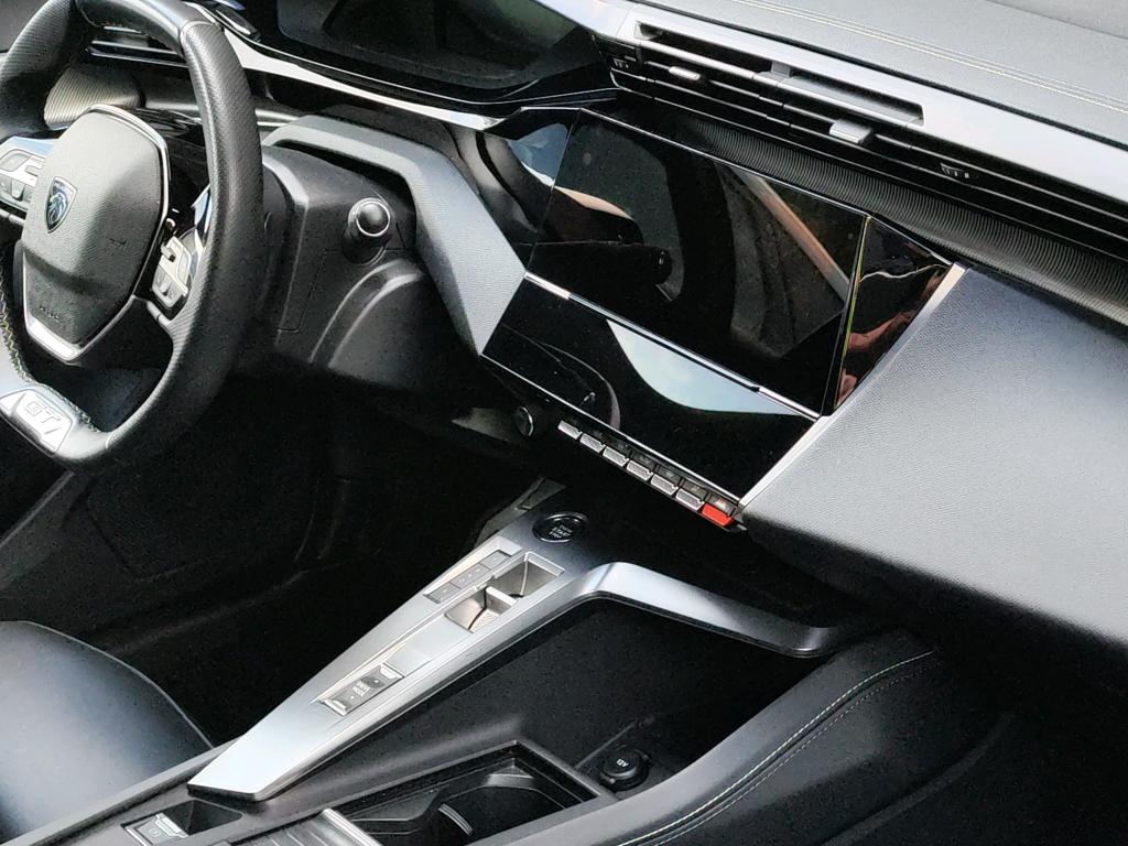 Peugeot 408 PHEV 225 e-EAT8 GT 2022