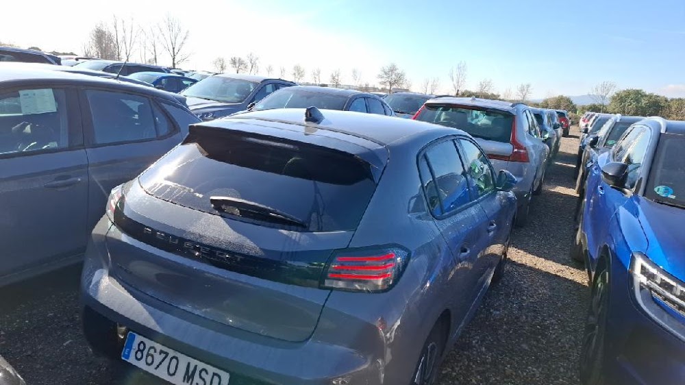 Foto Peugeot 208 6