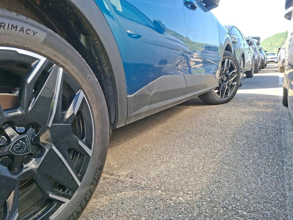 Peugeot 3008 Hybrid 145 e-DCS6 Allure 2025